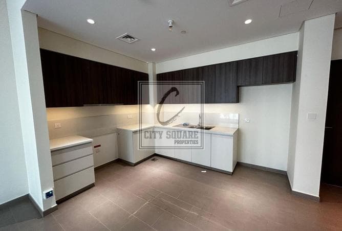 Rented unit I Investor deal I Community view - Image 1