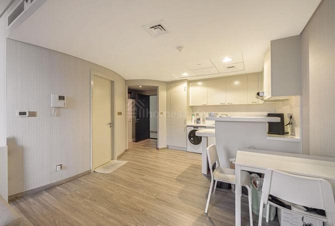 Upgraded | Cosy | Great Investment - Image 1